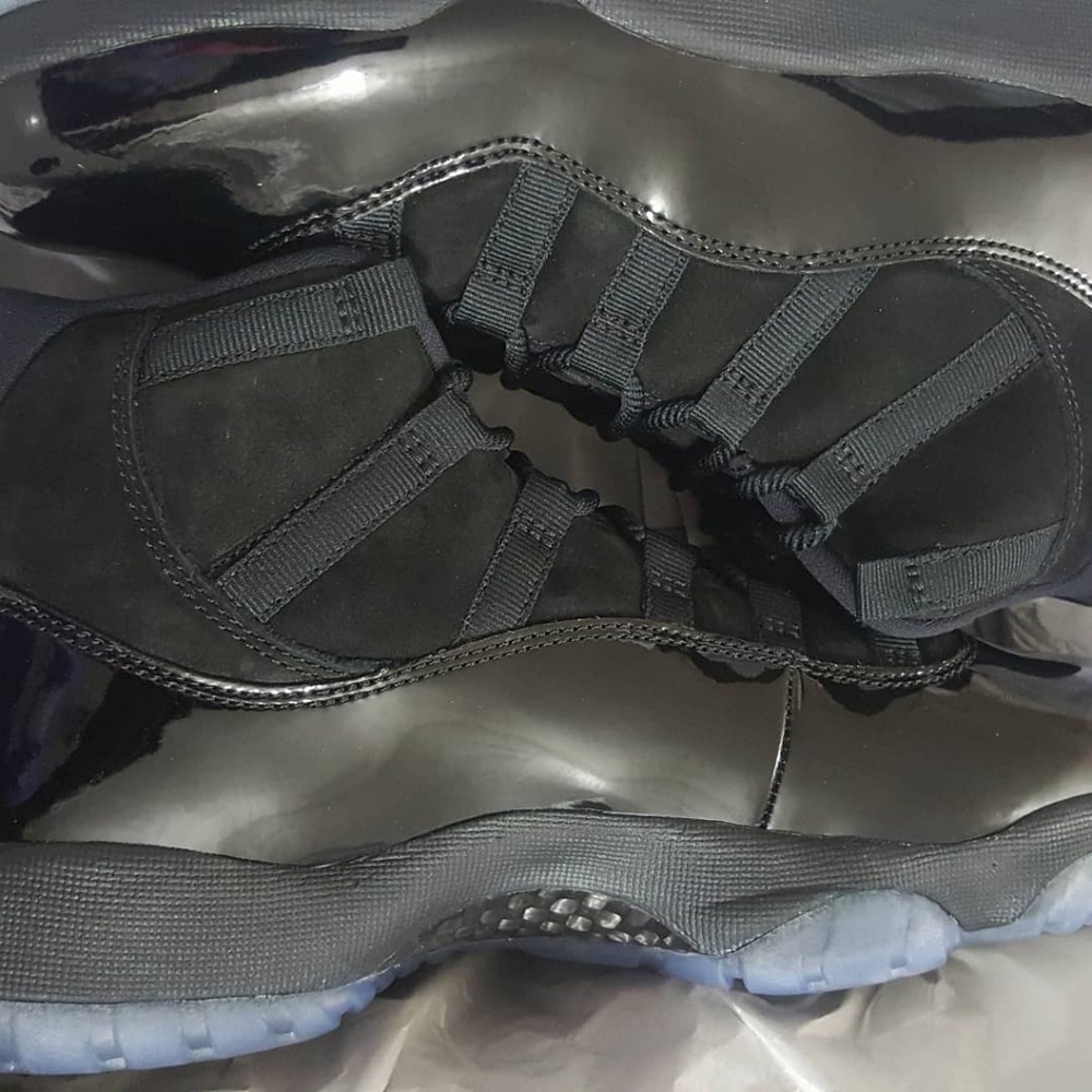 Jordan 11 cap and gown